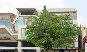 Front of property - Treebo Trend Abinand Grand Bhel (Ramachandrapuram)