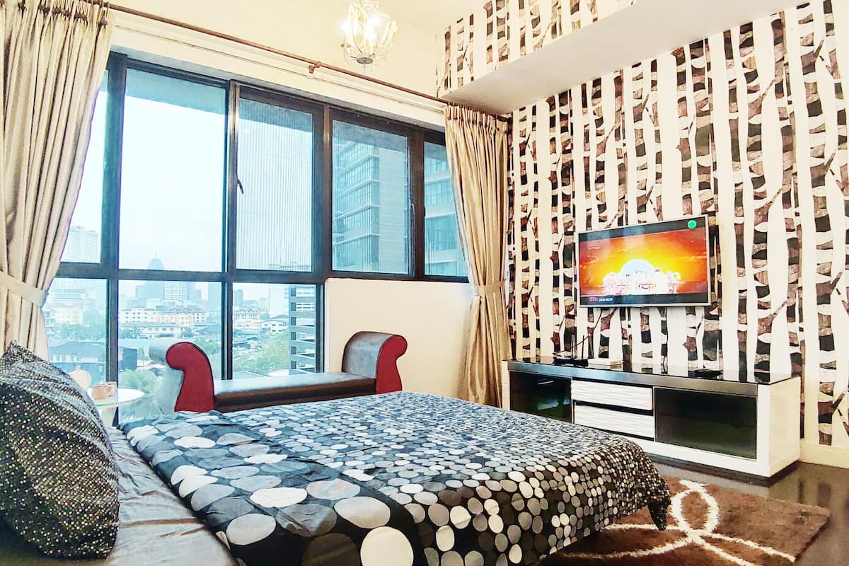 Junior-Apartment, 1 Schlafzimmer | 1 Schlafzimmer, schallisolierte Zimmer, Bügeleisen/Bügelbrett