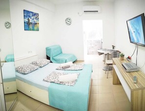 Studio tiện nghi đơn giản | 1 phòng ngủ, trang trí khác biệt 