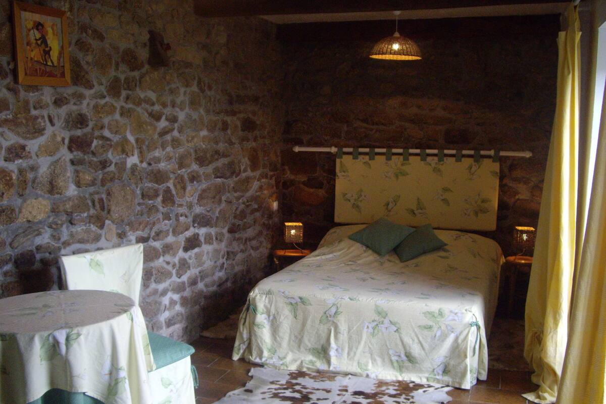 Double Room, Ground Floor (Les Arums)