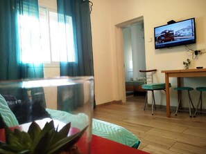 Apartment, 1 Bedroom | Laptop workspace, soundproofing, iron/ironing board, free WiFi - Bright Apartments (Haifa)