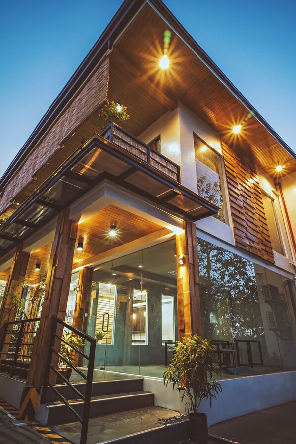 Bagian depan properti