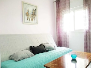 Departamento Confort, 1 habitación | Insonorización, tabla de planchar con plancha y cunas gratuitas 