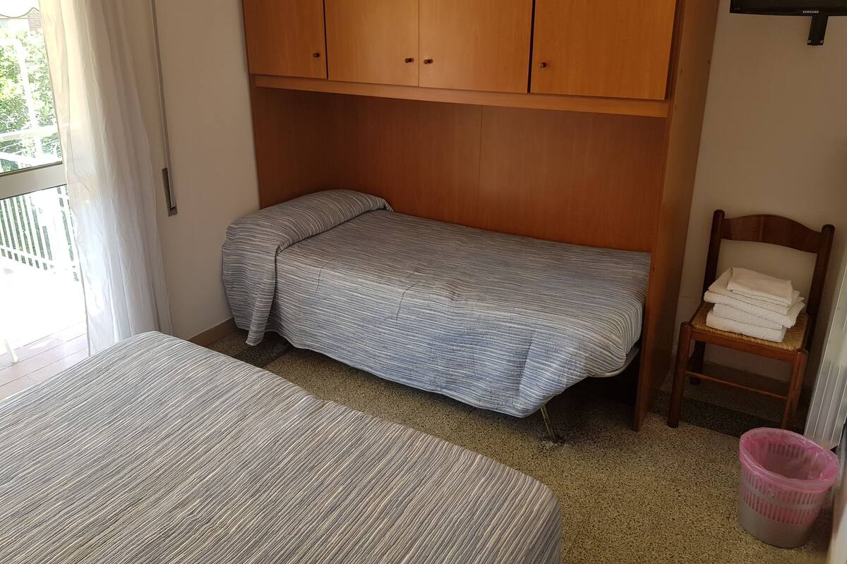 Wifi gratis y ropa de cama