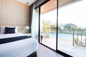 デラックス ダブルルーム プールアクセス | ミニバー、セーフティボックス (室内)、デスク、WiFi (無料)