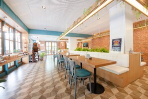 Restaurant - Blooming Hill Boutique Suites (Pattaya)