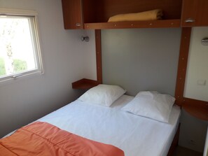 Room - Camping Les Silhols (Lagorce)