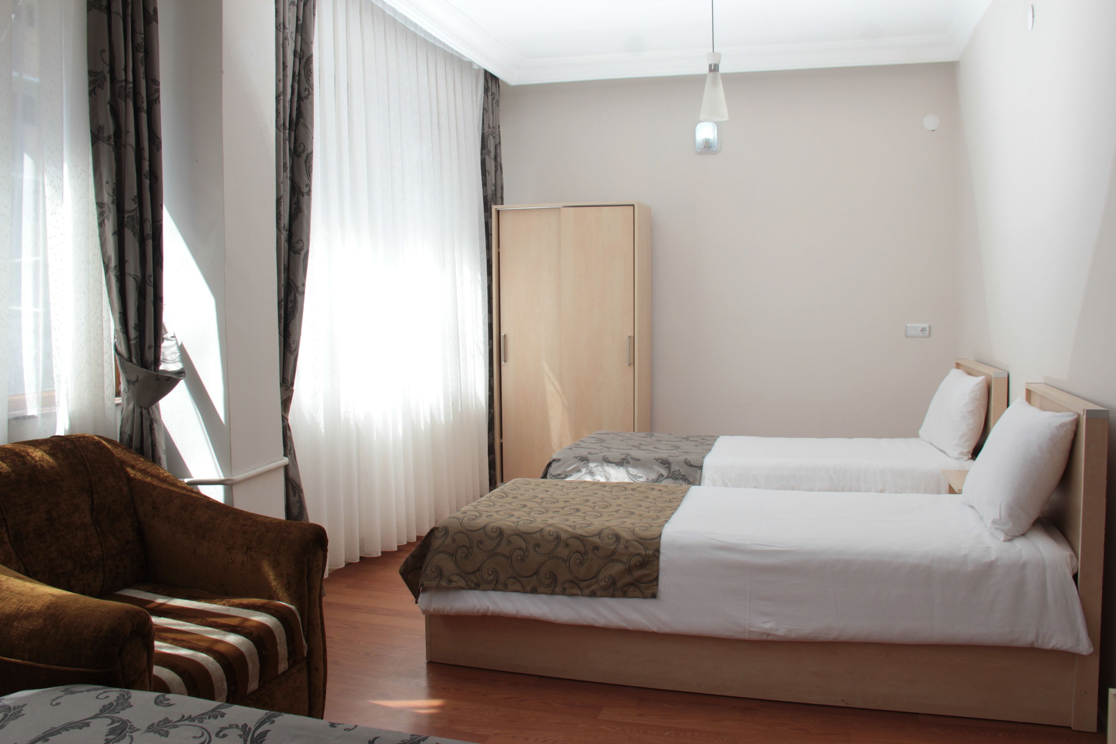 Standard Double Room | Desk, free WiFi