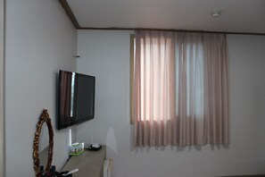 Free WiFi - Gipoong Hotel (Seogwipo)