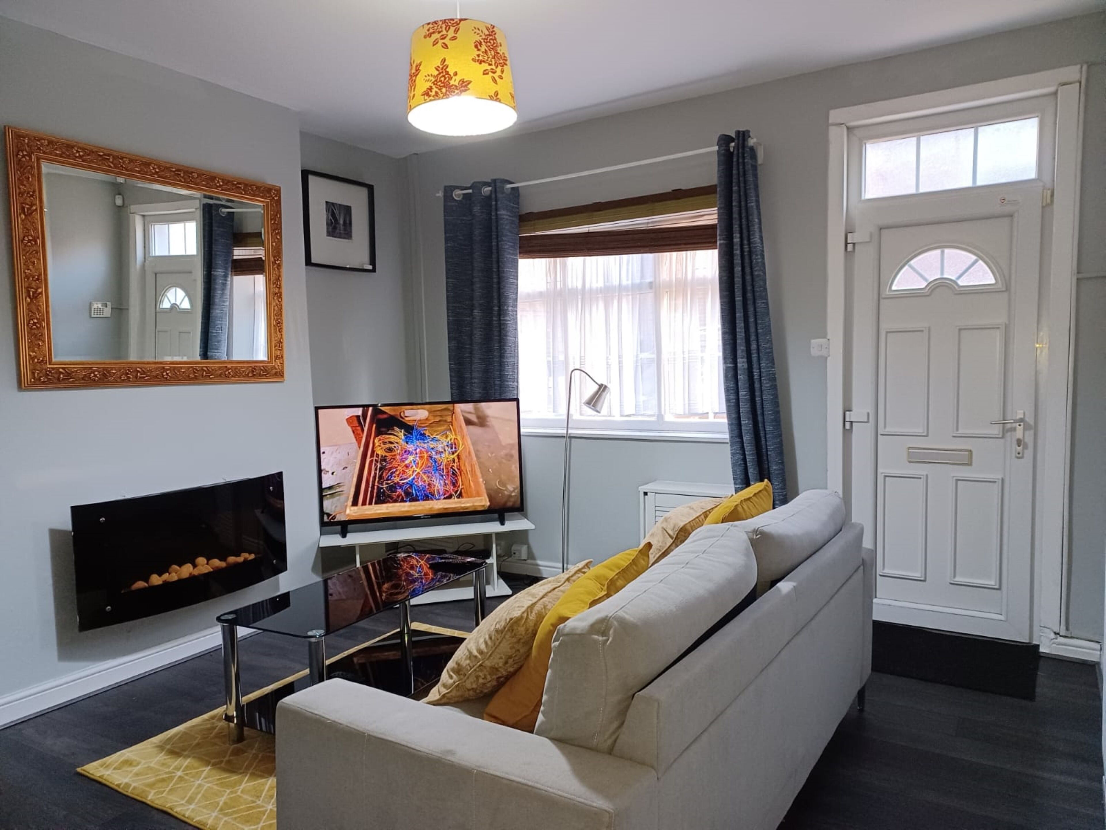 Exclusive House, Private Bathroom (Spacious 3 Bedr) | Living area | Flat-screen TV