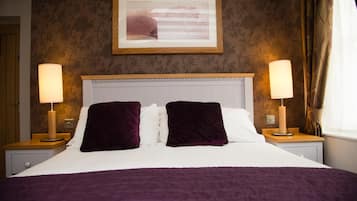 Double Room | Desk, travel cot, free WiFi, bed sheets