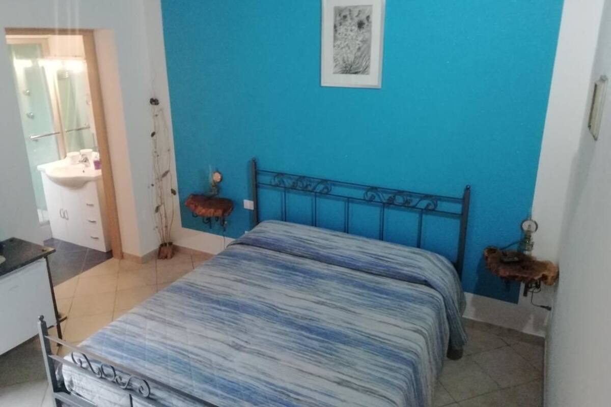 Standard Double Room | Free WiFi