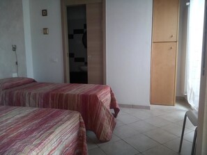 Chambre Standard Double ou avec lits jumeaux | Wi-Fi gratuit