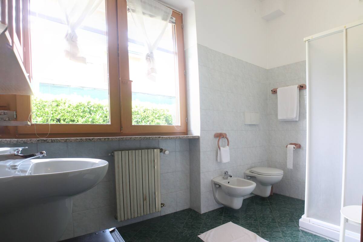 Triple Room | Bathroom