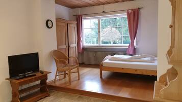 2 bedrooms, free WiFi