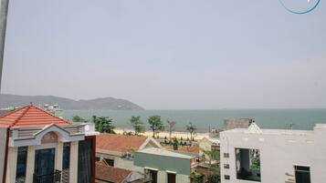 Deluxe Double Room, Beach View | Beach/ocean view