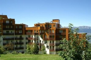 Exterior - 100m from resort center, parking, tv, ski locker, 20-22m², Les 7 Laux (Les Adrets)