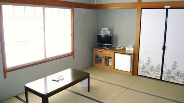 Unclassified image, 1 of 16, button - Central Hotel (Kuwana)