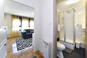 Appartement, 2 chambres | Coin séjour