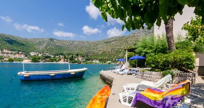 Apartment Cecilija - waterfront with sunbeds