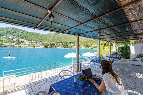 Apartment Cecilija - waterfront with sunbeds