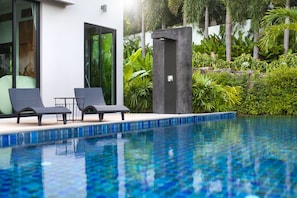 Private pool - Modern Zen Pool Villa by Rents In Phuket (Chalong)