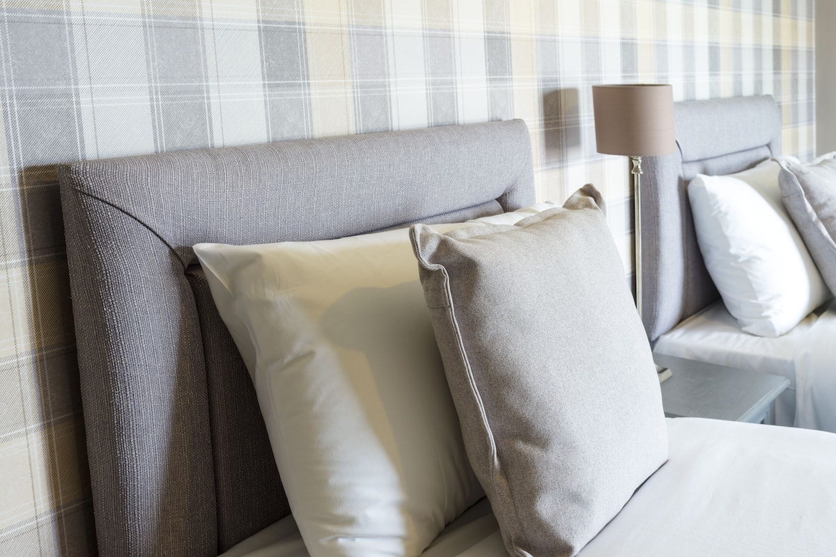 classic twin room, 2 single beds | hypo-allergenic bedding, individually decorated, individually furnished