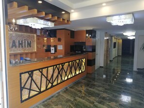Reception - Bursa Sahin Otel (Bursa)