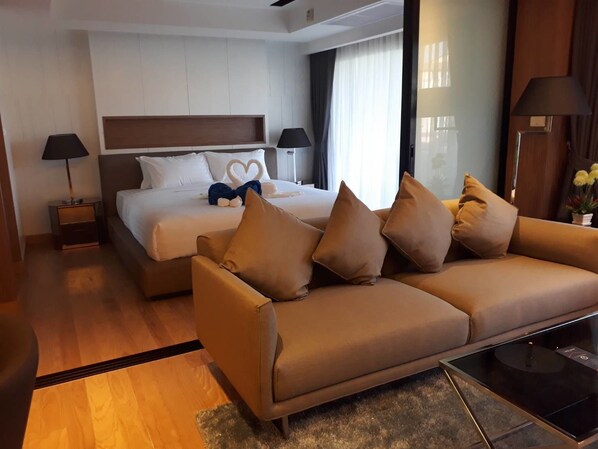 Apartment, 1 Queen Bed | Desk, laptop workspace, blackout curtains, cots/infant beds - Rawai Condo by Rents In Phuket (Rawai)