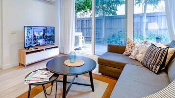 TV, Netflix, streaming services, offices