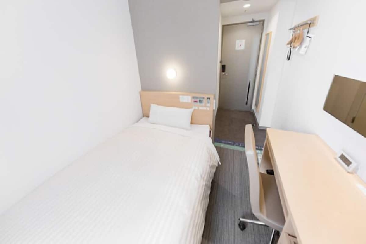 Chambre Simple, 1 lit double | Bureau, chambres insonorisées, Wi-Fi gratuit