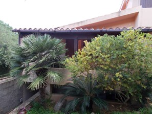 Property grounds - Detached house, on private property (Solanas)