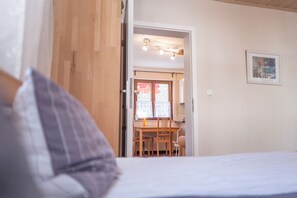 1 makuuhuone, silitysrauta/-lauta, Wi-Fi, vuodevaatteet