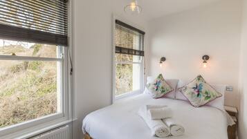 3 bedrooms