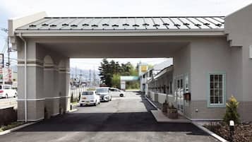 セルフパーキング (無料)