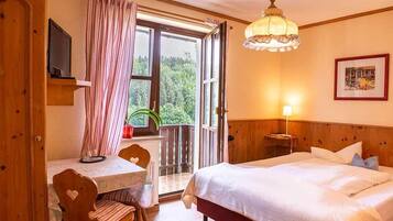 Standard Double Room | Bed sheets