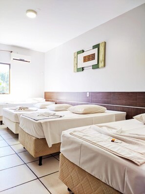 Free WiFi, bed sheets - Hotel Fenice (Foz do Iguaçu)