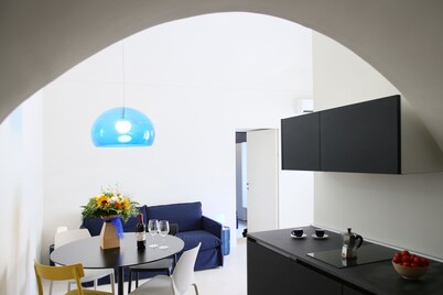 CASA DE LUJO A 150 MT DEL MAR Y 200 MT DEL CENTRO HISTÓRICO DE VIESTE