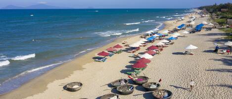 Perto da praia, toalhas de praia