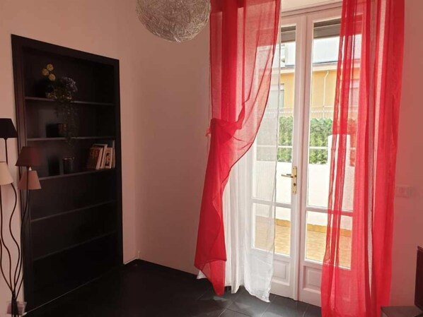 2 Schlafzimmer, Schreibtisch, kostenloses WLAN, Bettwäsche