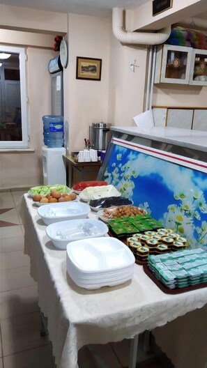 Bao gồm bữa sáng buffet hàng ngày 