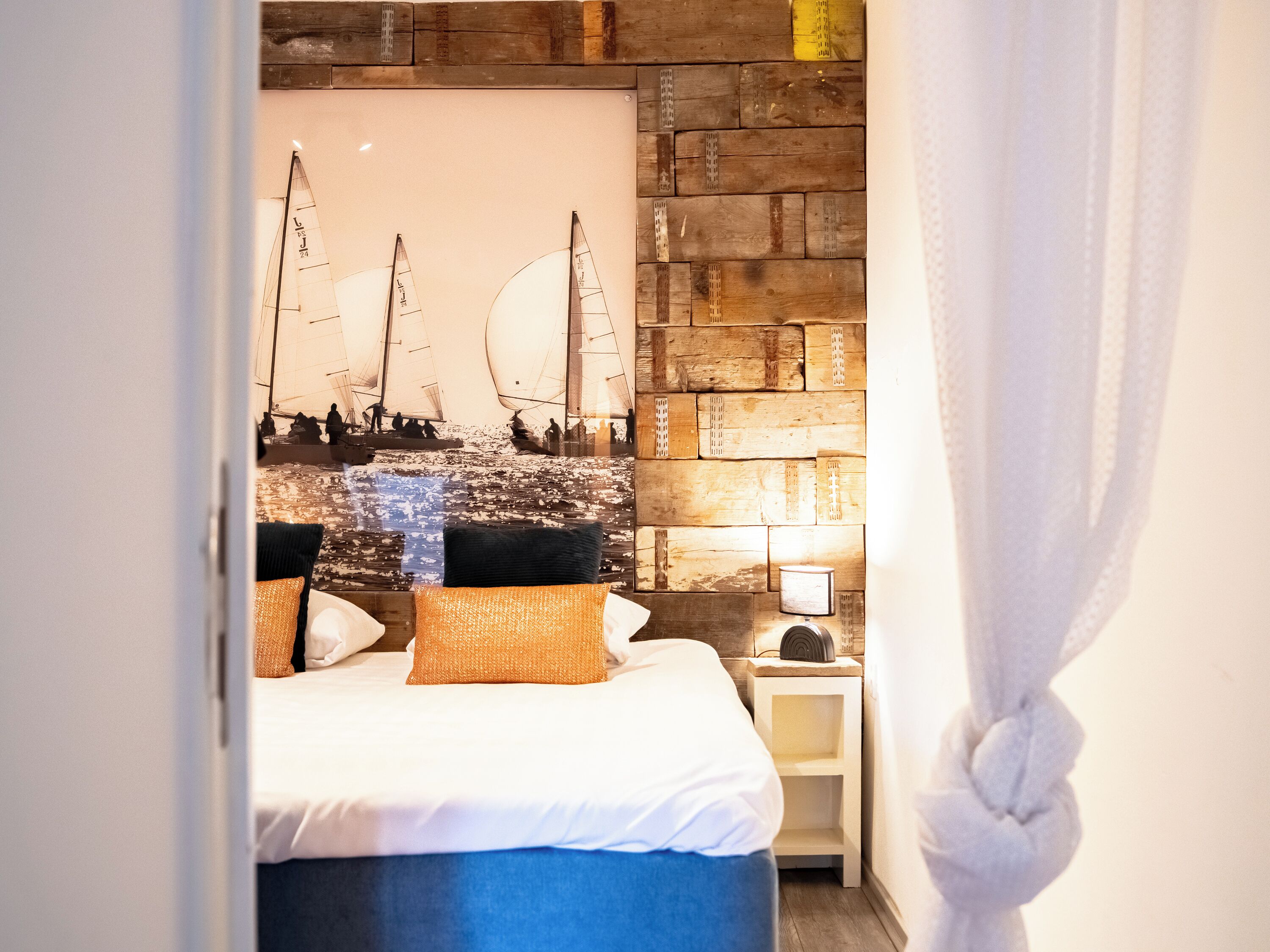 Suite, Bathtub | 1 bedroom, individually decorated, individually furnished, free WiFi