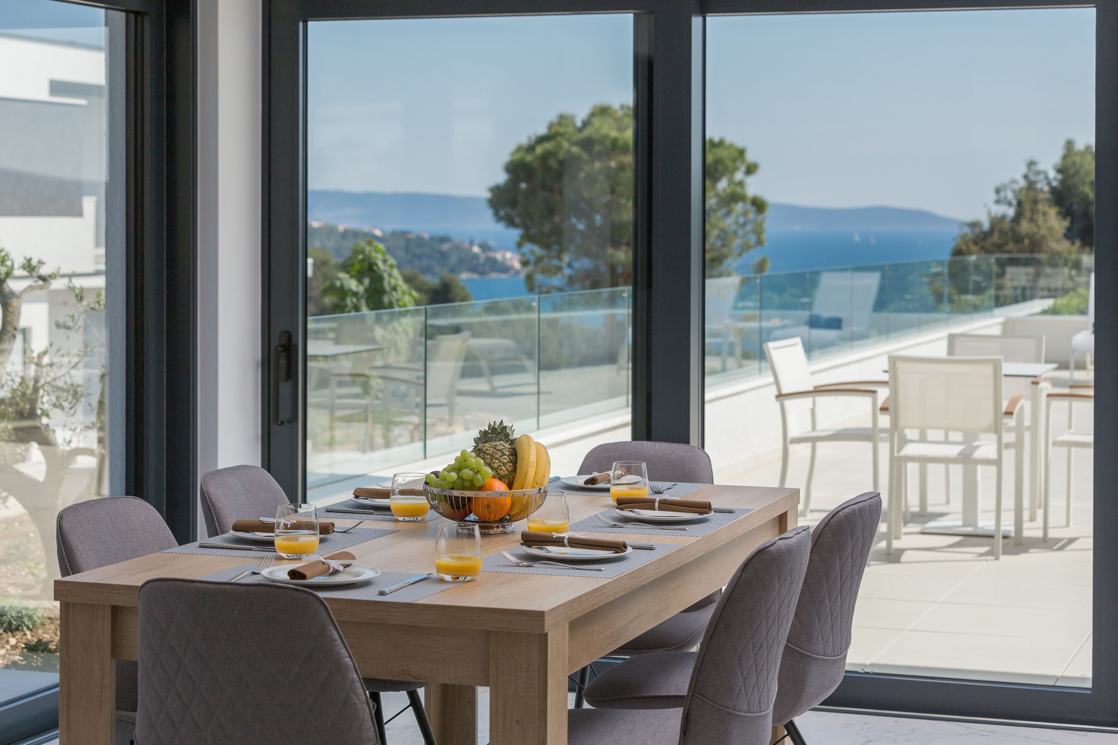 Luxury Apartment Nautica with Pool I | Oppholdsrom | Smart-TV