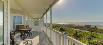 Oceanfront privat balkong og enkel tur til Dntn Folly Beach