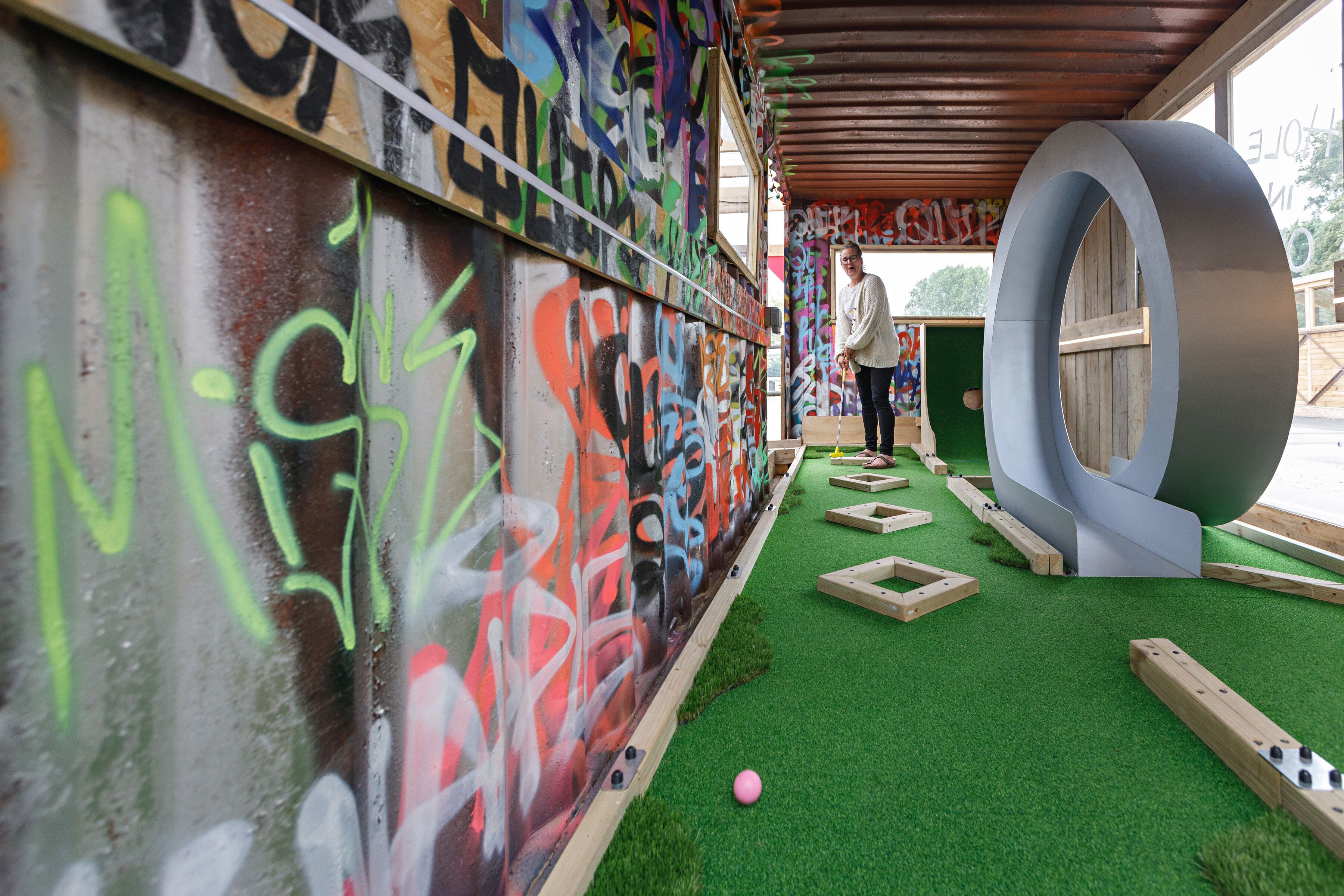 mini-golf