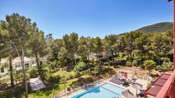 Standaard appartement, 1 slaapkamer | Individueel gemeubileerd, geluiddichte muren, gratis babybedden