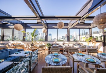 2 restaurants; breakfast, lunch, dinner, and brunch served at The Hoxton Downtown LA