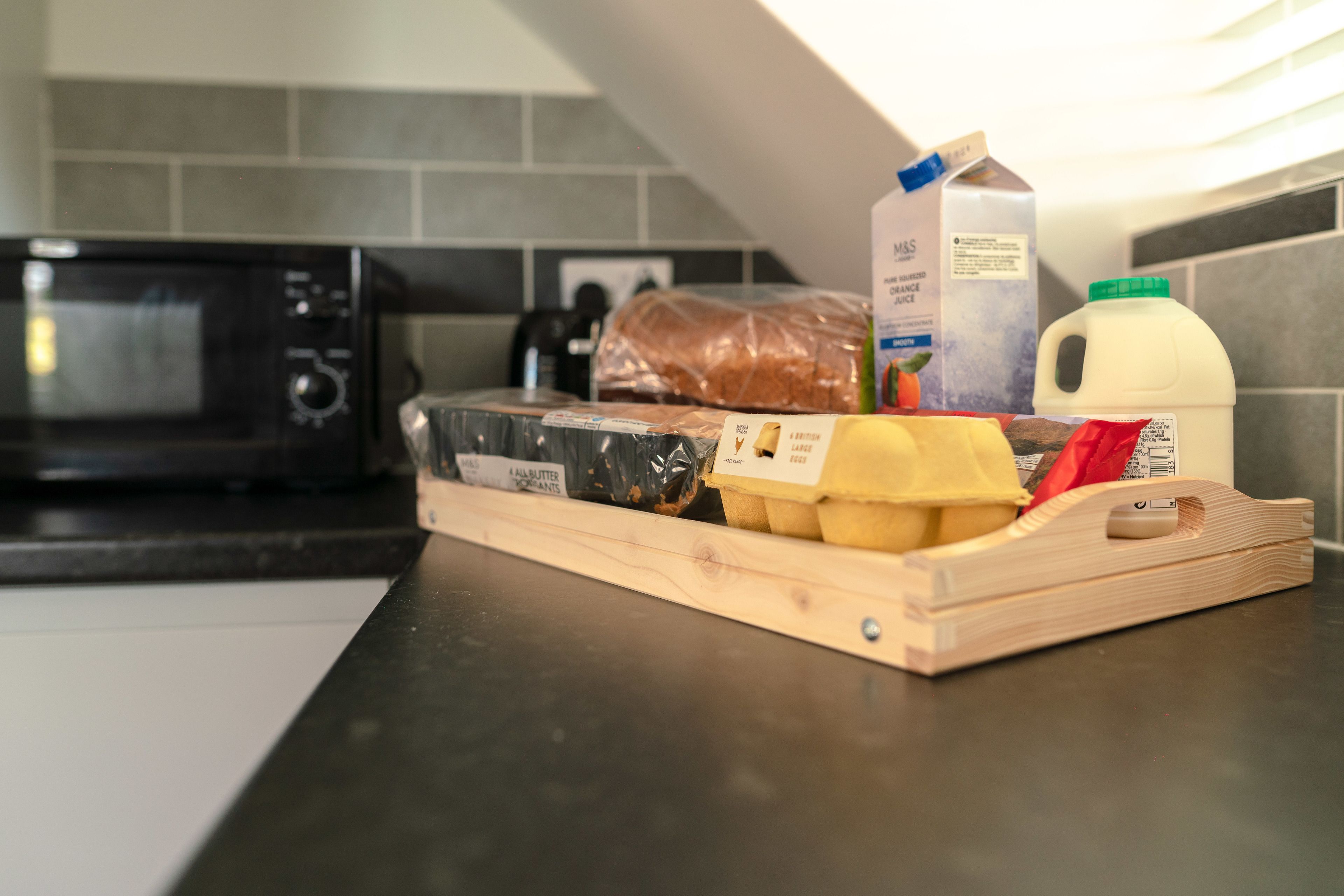 Free daily continental breakfast 