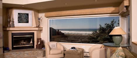 TV, fireplace, DVD player