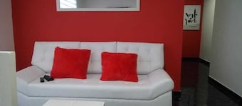 Apartamento full amoblado.